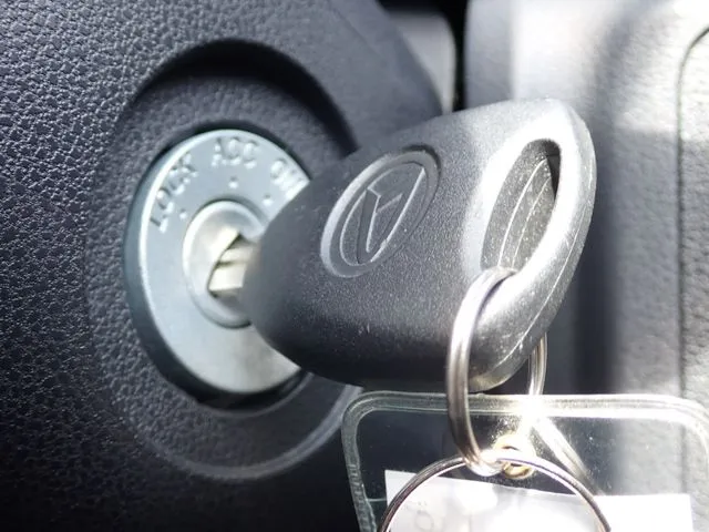 ミラ　イース（ダイハツ）の車両写真