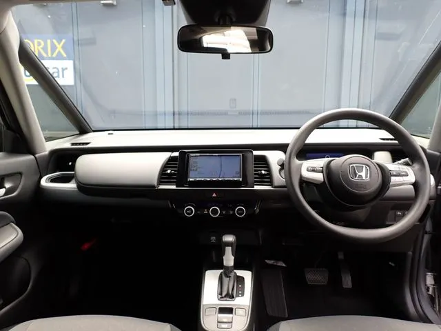 フィット　ｅ：ＨＥＶ（ホンダ）の車両写真
