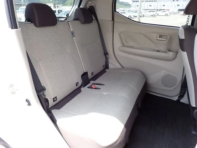 デイズ（ニッサン）の車両写真