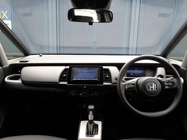 フィット e:HEV 4WD(ホンダ)の車両写真