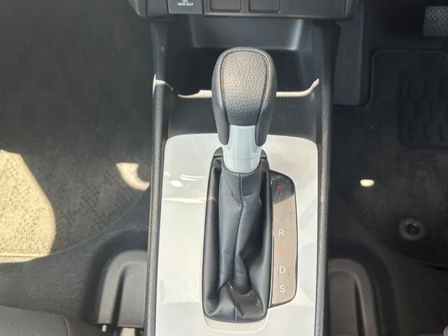 フィット(ホンダ)の車両写真