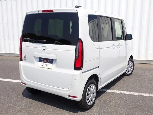 ホンダ　Ｎ　ＢＯＸ　４ＷＤ