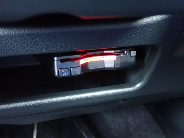 ダイハツ　ムーヴ　４ＷＤ