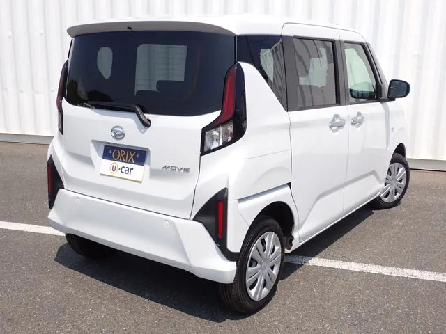 ダイハツ　ムーヴ　４ＷＤ