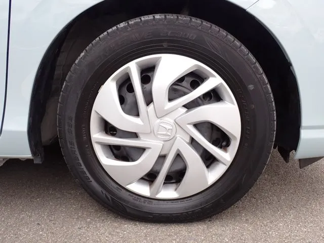 フリード(ホンダ)の車両写真