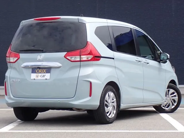 フリード(ホンダ)の車両写真