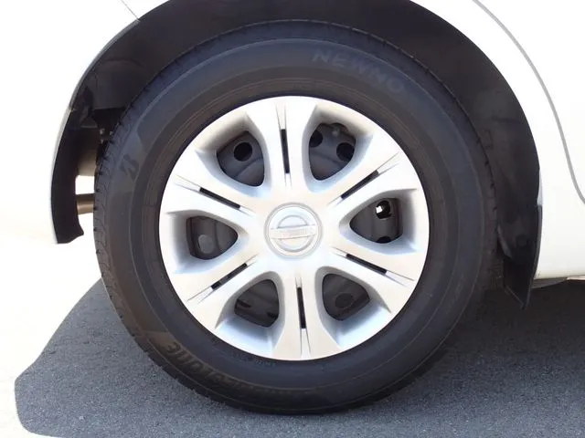 ノート(ニッサン)の車両写真