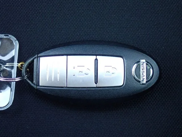 ノート(ニッサン)の車両写真