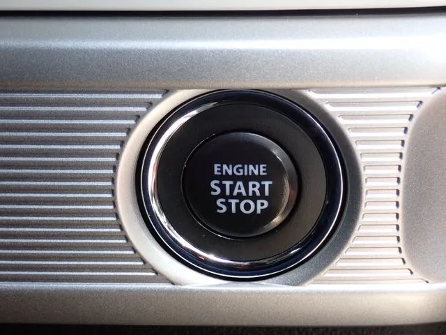 スペーシア(スズキ)の車両写真