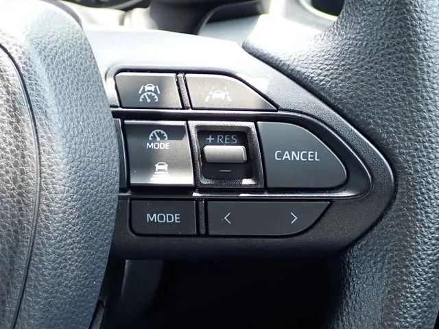 トヨタ　ノア　４ＷＤ