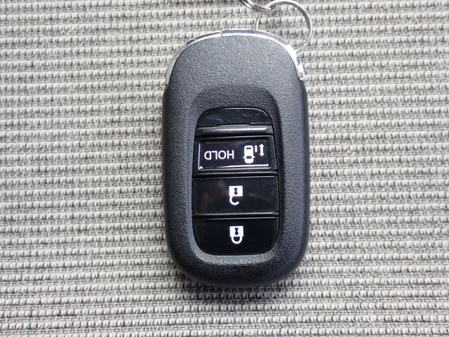 ホンダ　Ｎ　ＢＯＸ　４ＷＤ