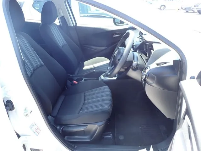 マツダ　ＭＡＺＤＡ２
