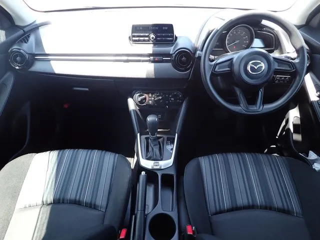 マツダ　ＭＡＺＤＡ２