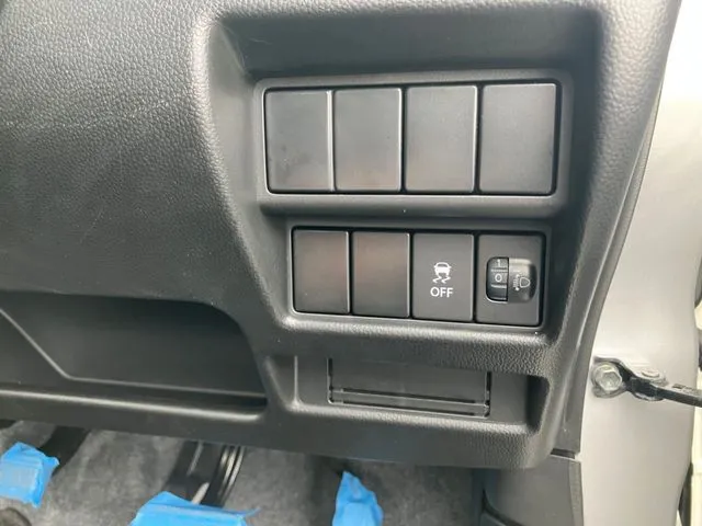 スズキ　ワゴンＲ　４ＷＤ