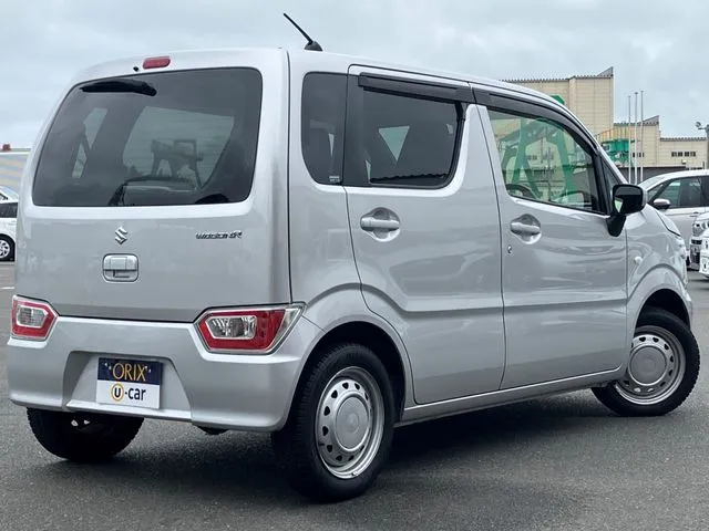 スズキ　ワゴンＲ　４ＷＤ