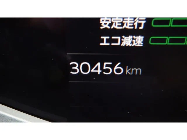 プリウス(トヨタ)の車両写真