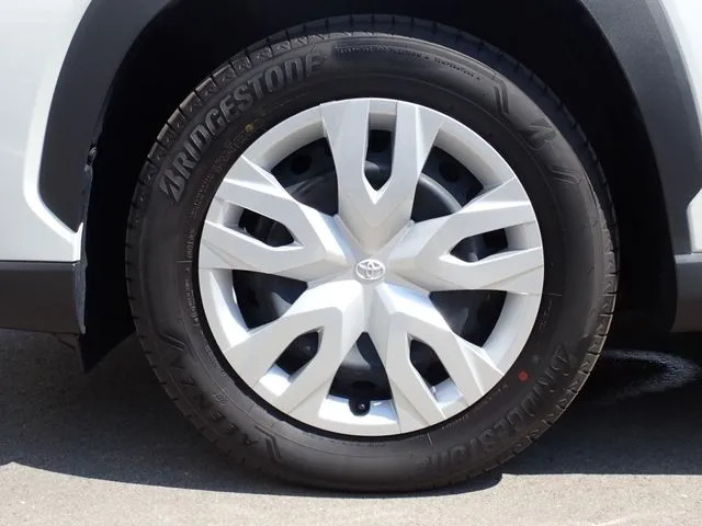 カローラクロス ハイブリッド(トヨタ)の車両写真