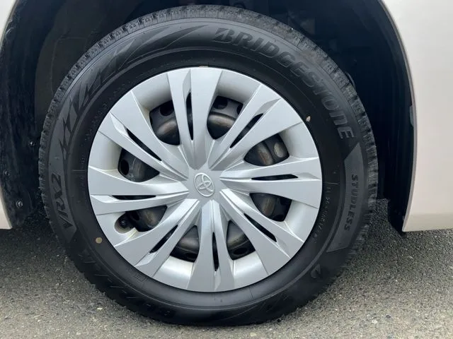 ノア 4WD(トヨタ)の車両写真