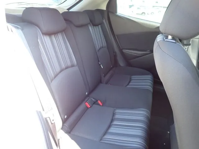マツダ　ＭＡＺＤＡ２