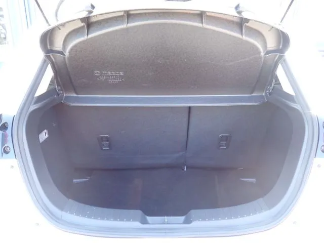 マツダ　ＭＡＺＤＡ２