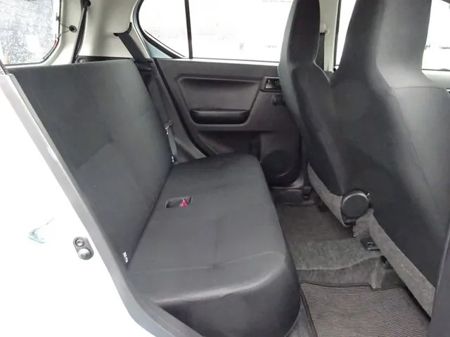 ミラ イース(ダイハツ)の車両写真