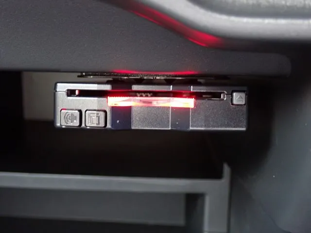 ニッサン　ノート