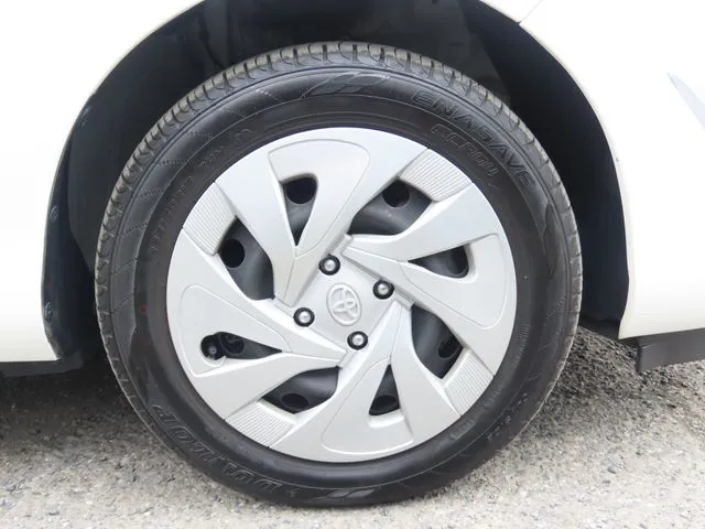 トヨタ　アクア