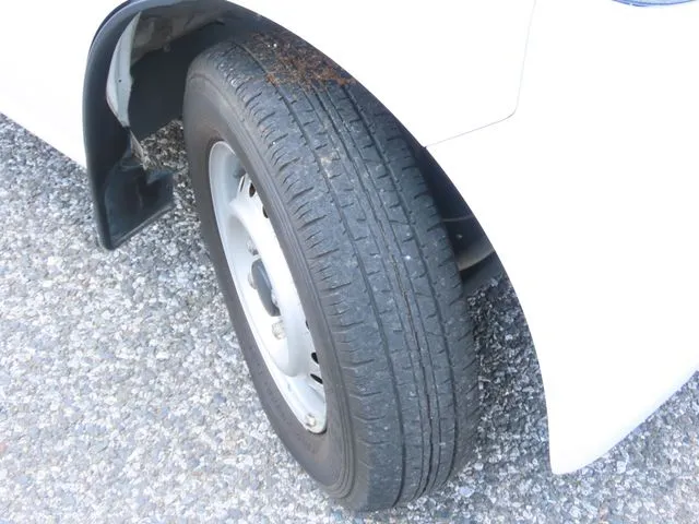ＮＶ１００クリッパー（ニッサン）の車両写真