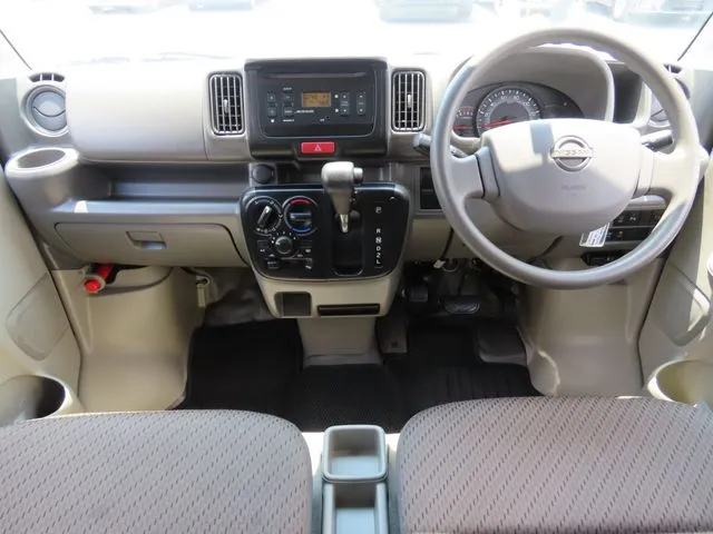 ＮＶ１００クリッパー（ニッサン）の車両写真