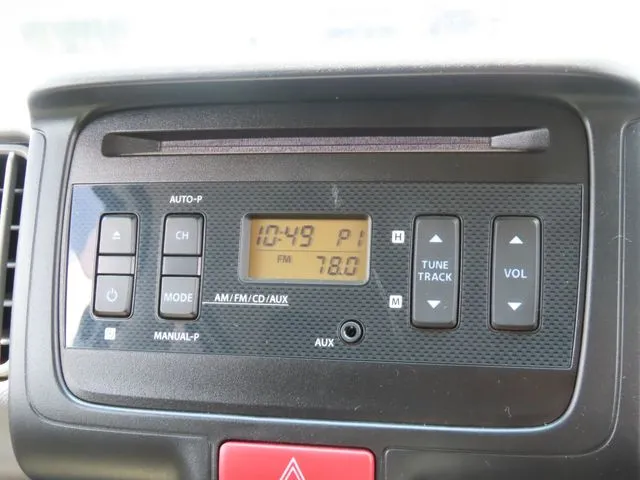 ＮＶ１００クリッパー（ニッサン）の車両写真