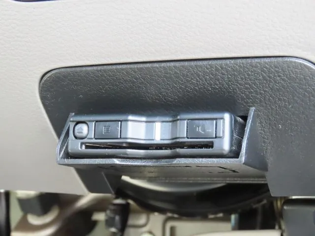 ＮＶ１００クリッパー（ニッサン）の車両写真