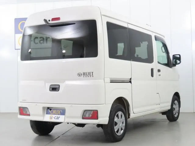 ハイゼットカーゴ（ダイハツ）の車両写真