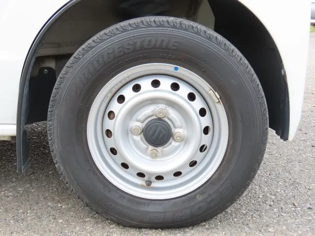 エブリイバン(スズキ)の車両写真