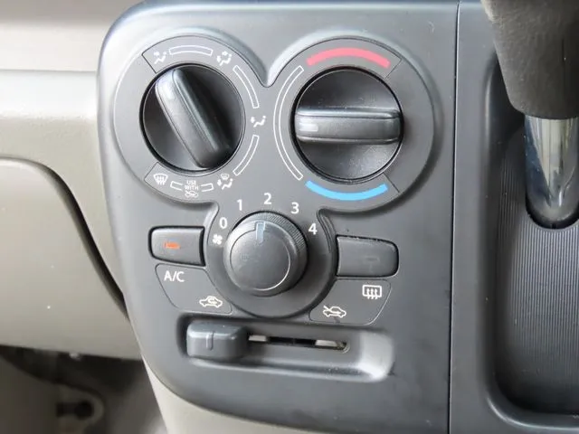 エブリイバン(スズキ)の車両写真