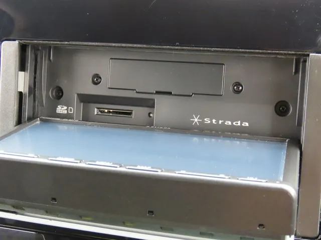 ニッサン　ノート