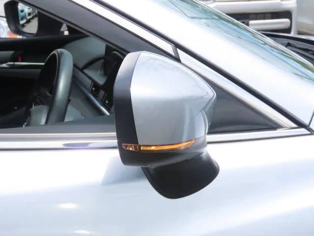 MAZDA6 セダン(マツダ)の車両写真