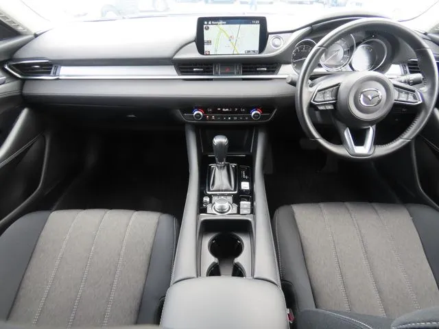 MAZDA6 セダン(マツダ)の車両写真