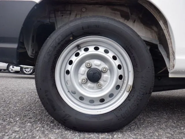 ハイゼットカーゴ　４ＷＤ（ダイハツ）の車両写真