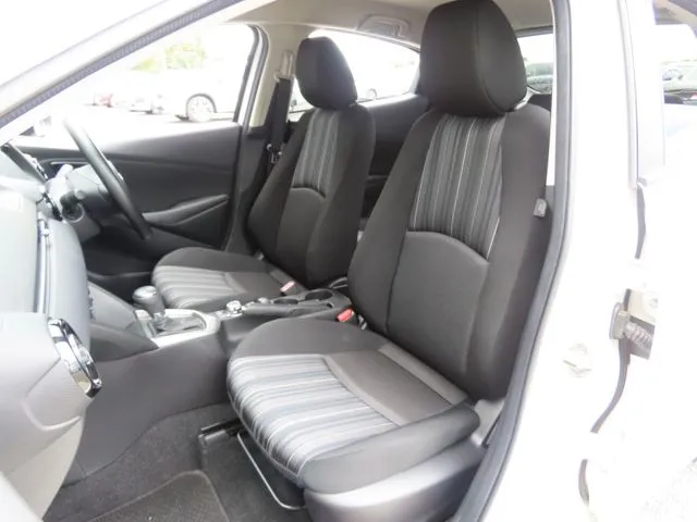 マツダ　ＭＡＺＤＡ２