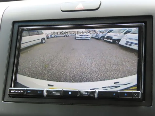 フリードプラス ハイブリッド(ホンダ)の車両写真