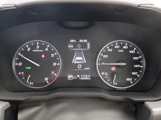 スバル　クロストレック