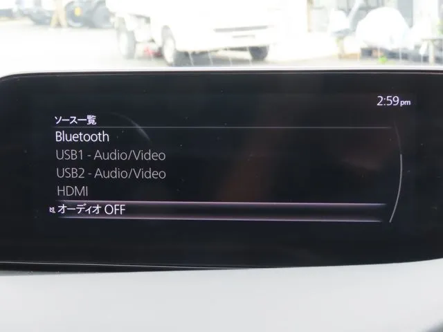 マツダ　ＭＡＺＤＡ３　セダン
