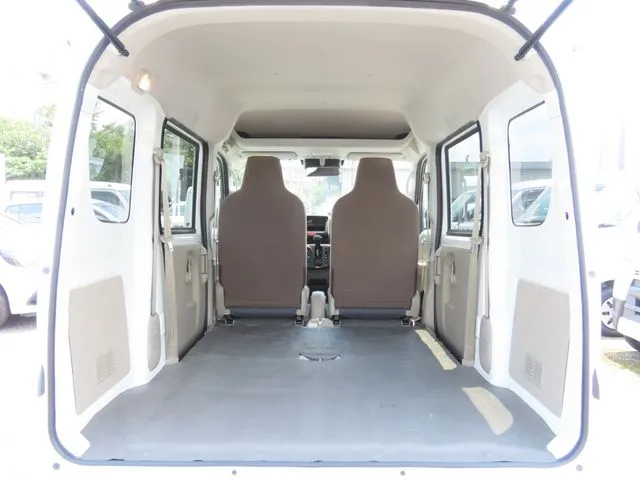 エブリイバン(スズキ)の車両写真