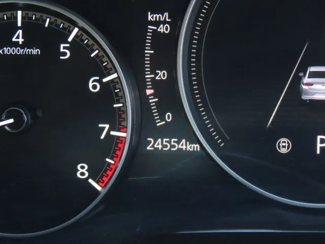 MAZDA3 セダン(マツダ)の車両写真