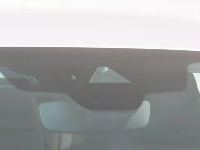 MAZDA3 セダン(マツダ)の車両写真