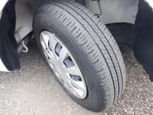 ミラ　イース（ダイハツ）の車両写真