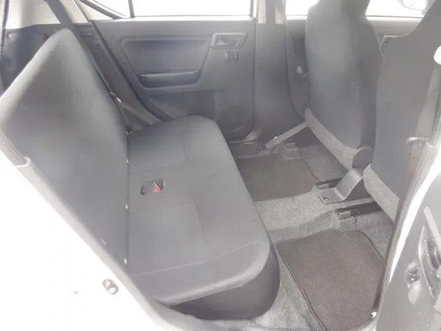 ミラ　イース（ダイハツ）の車両写真