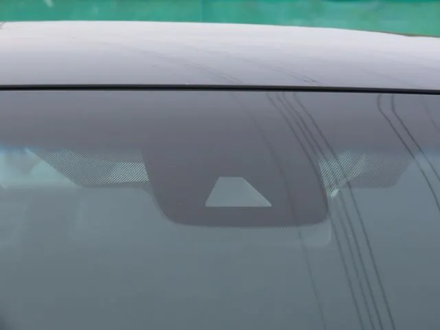 カムリ ハイブリッド(トヨタ)の車両写真