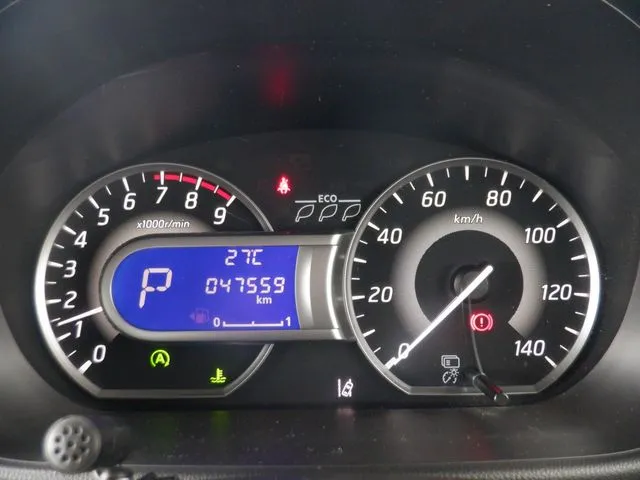 デイズ　ルークス（ニッサン）の車両写真