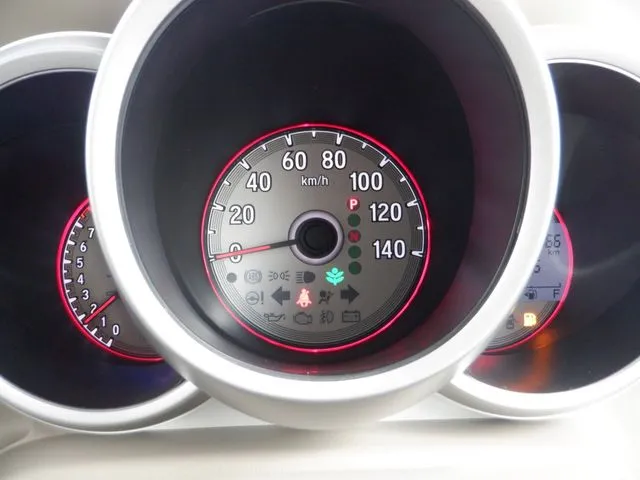 Ｎ　ＢＯＸ　スラッシュ（ホンダ）の車両写真